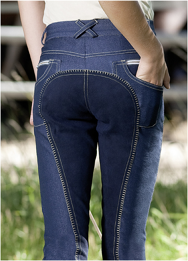 916140_Sara_Detail